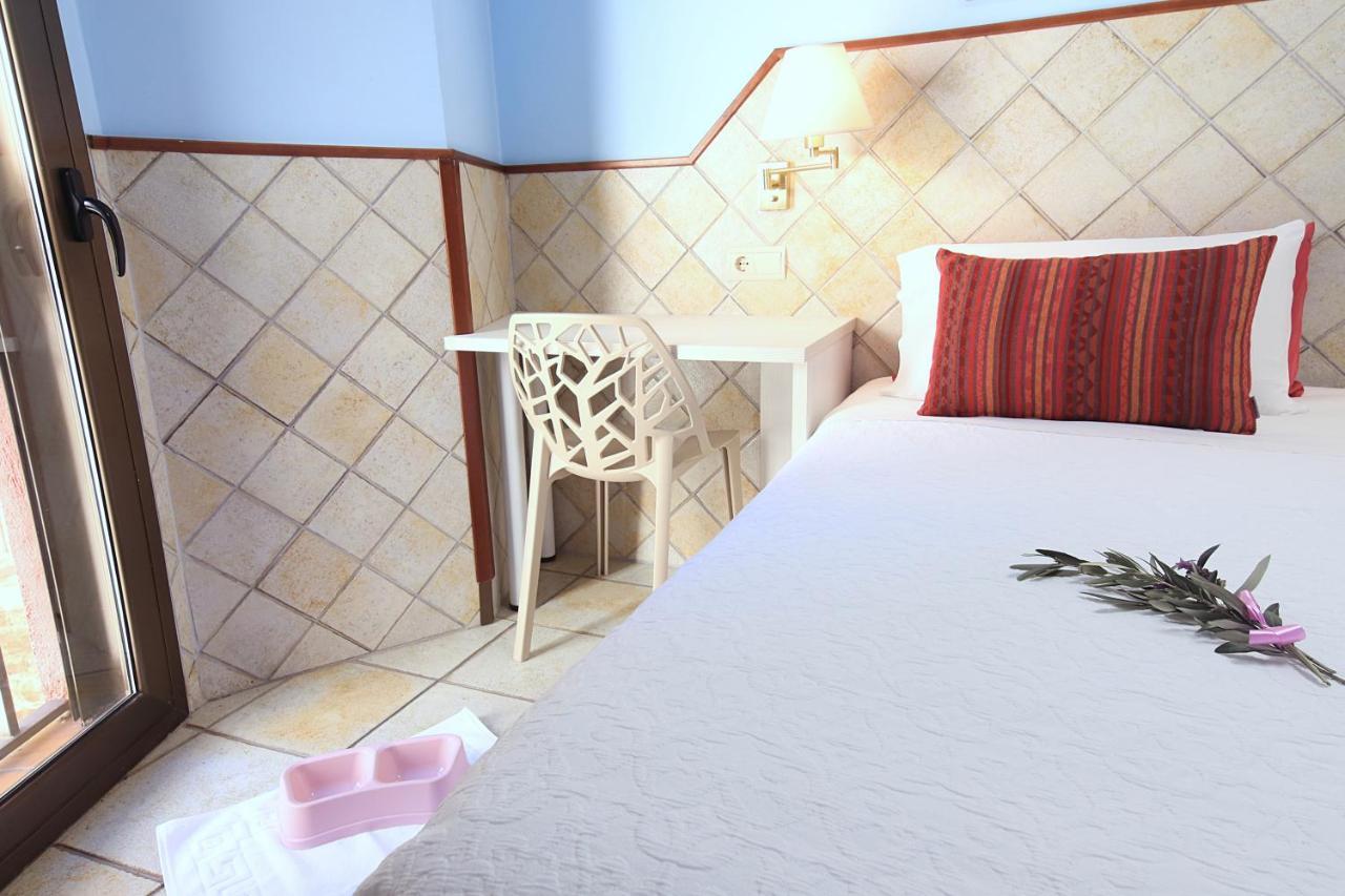 Estudios Casa Lola De Talarn Zewnętrze zdjęcie