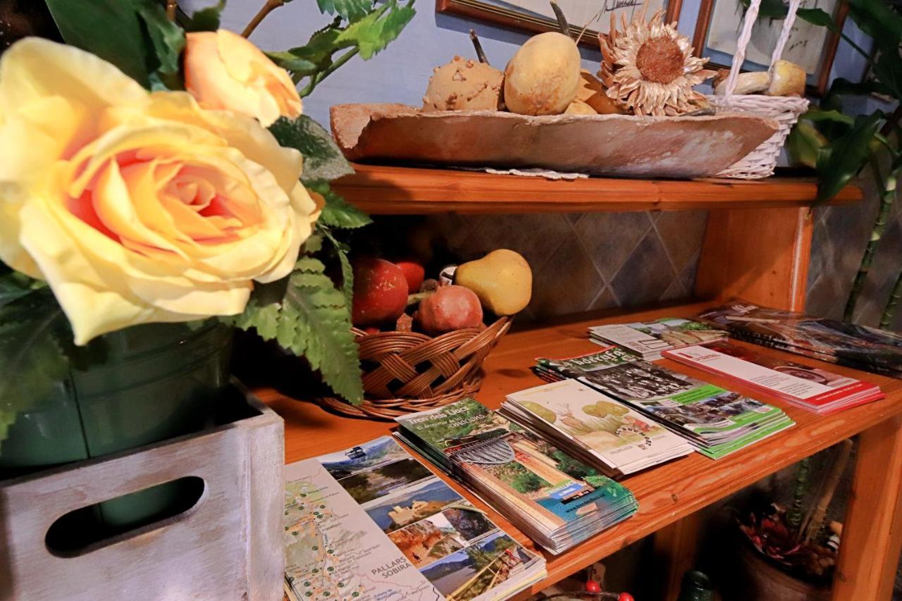 Estudios Casa Lola De Talarn Zewnętrze zdjęcie